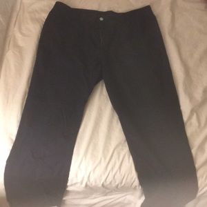 Vineyard Vines Men’s 36x34 navy pants